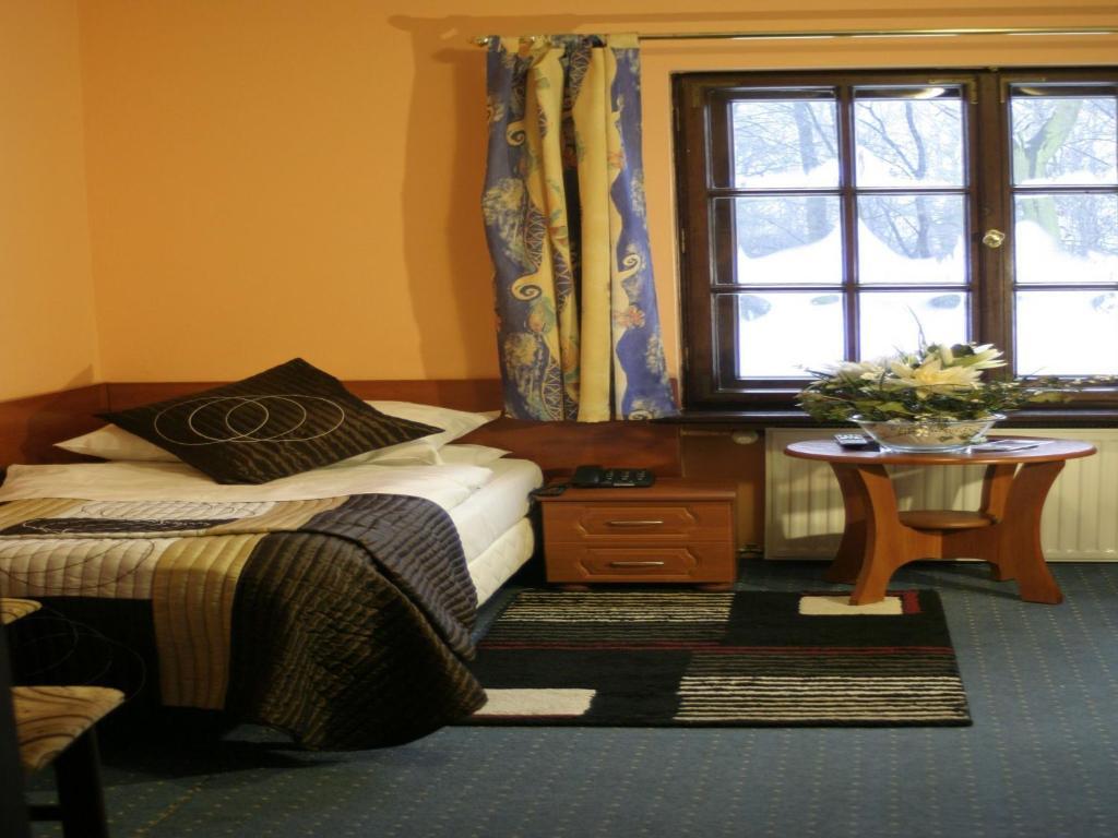 Pensjonat Rezydencja Parkowa Apartment Wroclaw Room photo